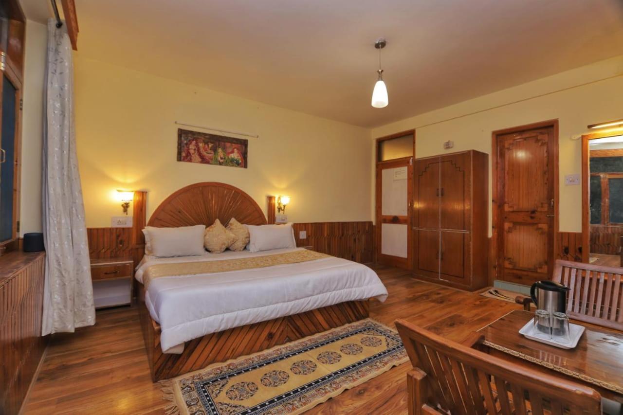 Grey Moustache 4Bhk Villa Manali  Bagian luar foto