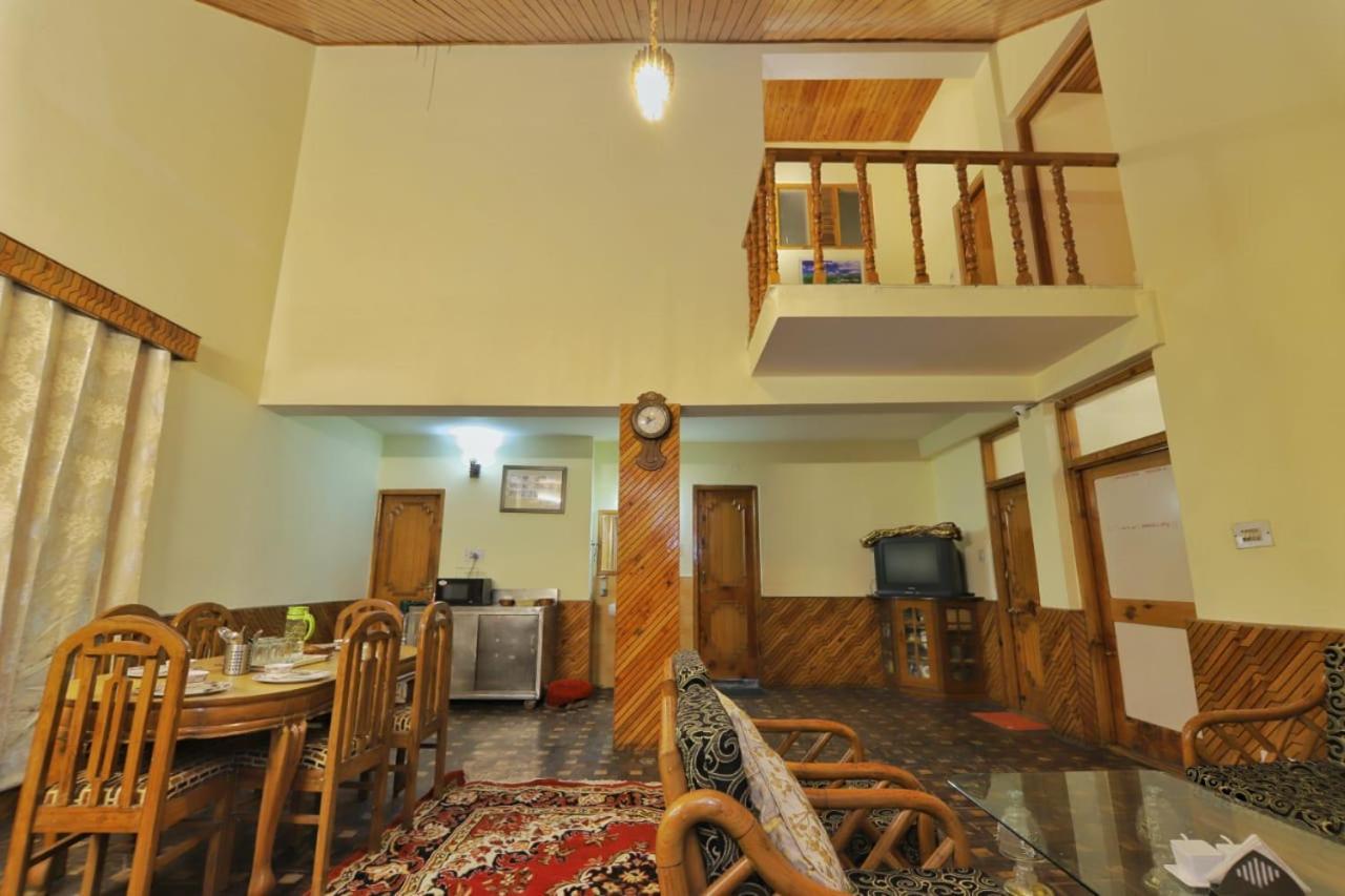 Grey Moustache 4Bhk Villa Manali  Bagian luar foto